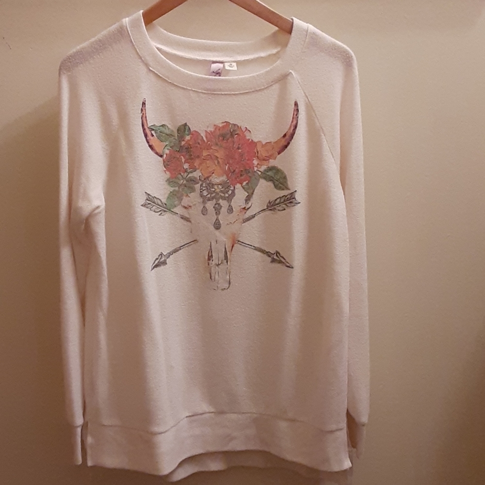 Extremely Soft Graphic Long Sleeve
